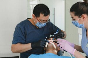 Dentysta – na co zwrócić uwagę przy wyborze stomatologa?